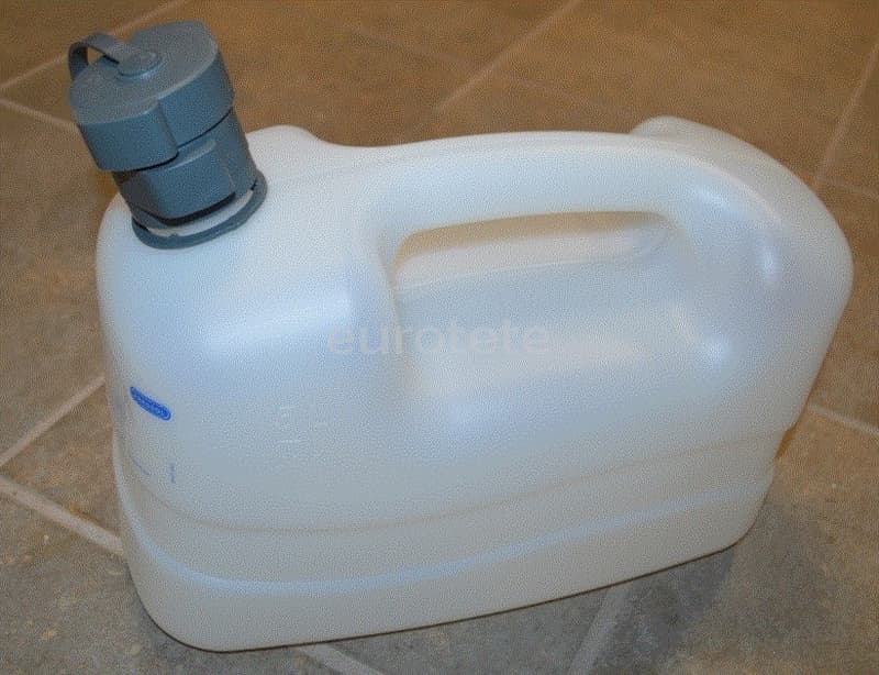 Garrafa agua  5 litros 23 x 33 x 15 aguas residuales furgonetas camper 1